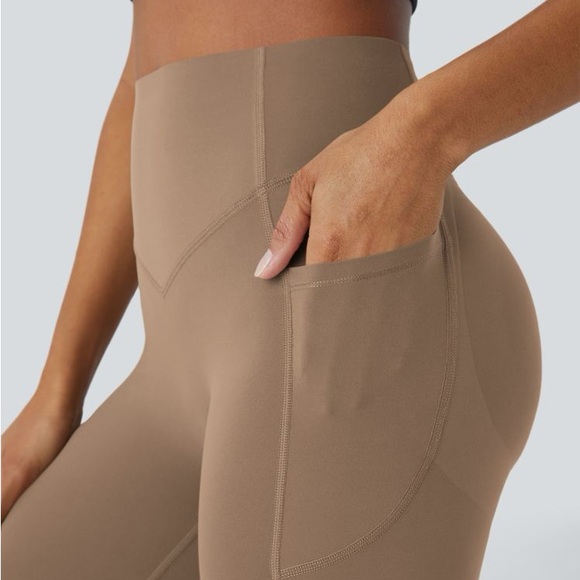 HALARA ULTRASCULPT HIGH WAISTED SCRUNCH BUTT LIFTING LEGGINGS - Picture 5 of 9